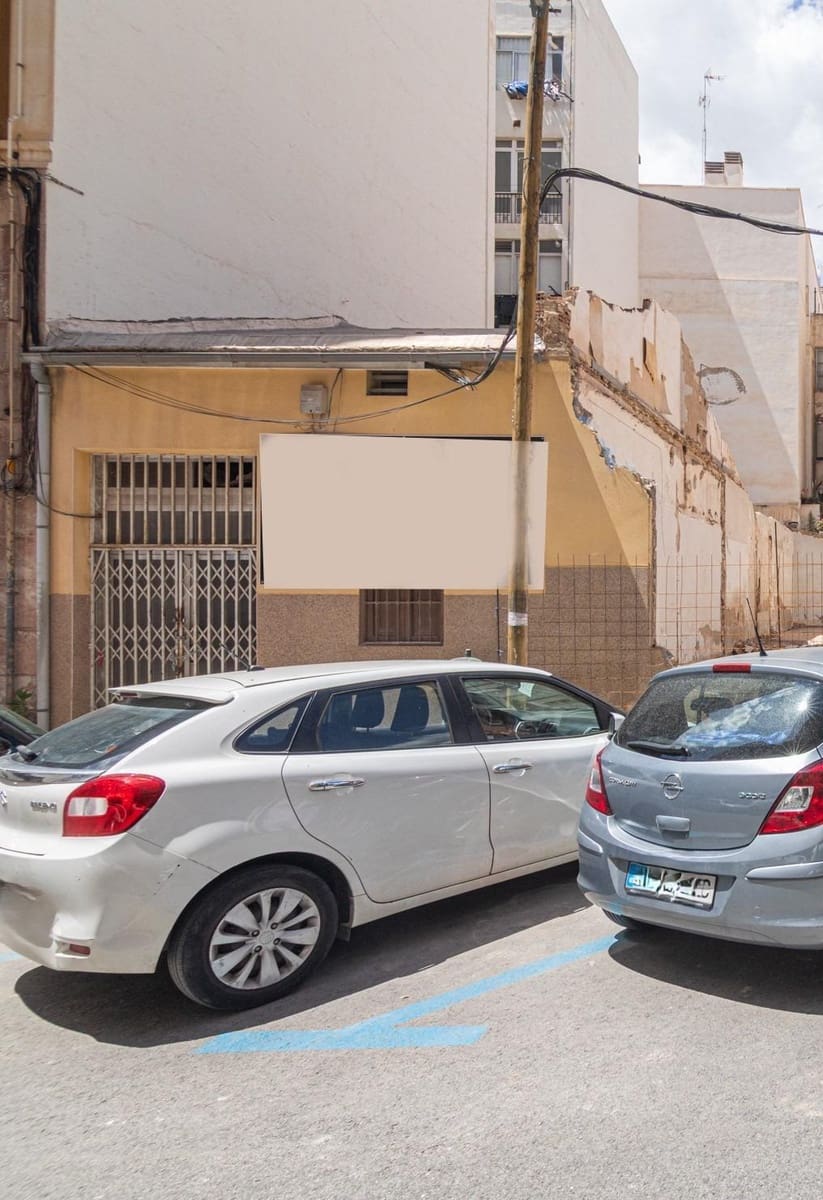 Building Plot for sale in Elche / Elx - € 199,900 (Ref: 9825371)