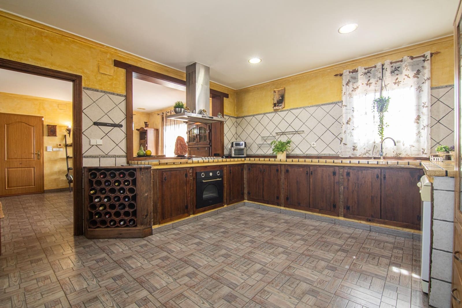4 bedroom Villa for sale in Elche / Elx with pool garage - € 395,000 (Ref: 9927516)