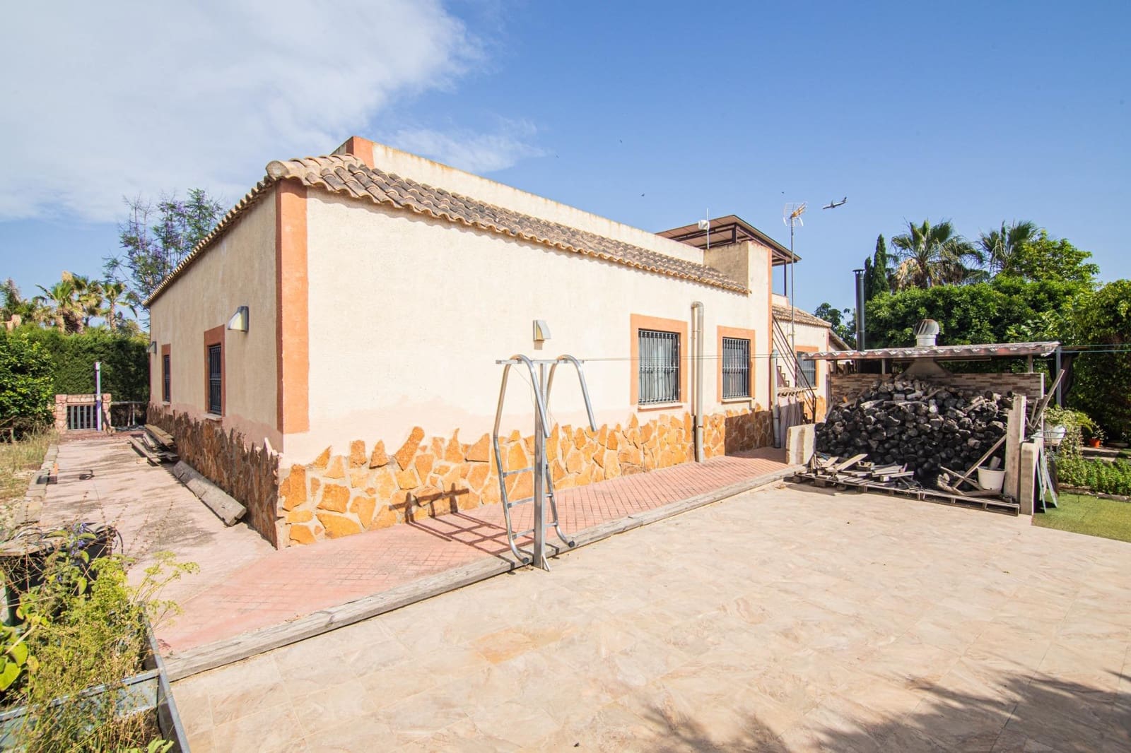 4 bedroom Villa for sale in Elche / Elx with pool garage - € 395,000 (Ref: 9927516)