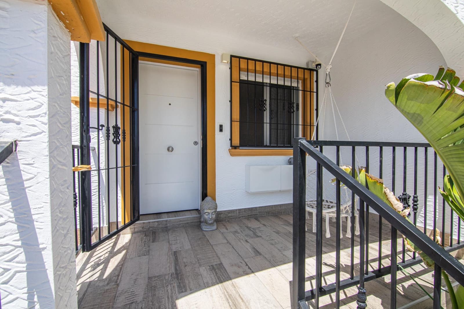 Chalet de 3 habitaciones en San Fulgencio en venta con piscina garaje - 265.000 € (Ref: 9966723)