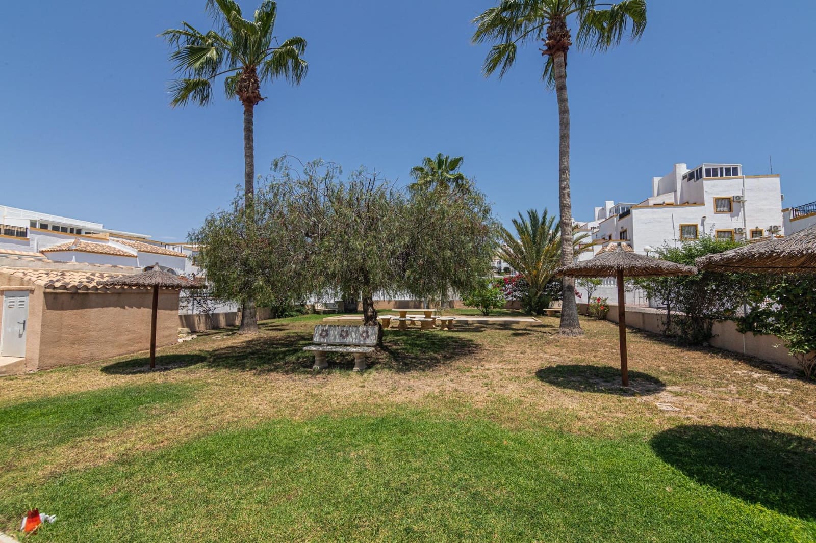Chalet de 3 habitaciones en San Fulgencio en venta con piscina garaje - 265.000 € (Ref: 9966723)