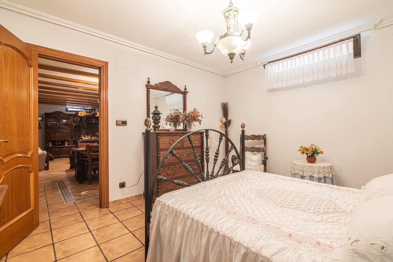 Chalet de 6 habitaciones en Perleta en venta con garaje - 585.000 € (Ref: 9990797)