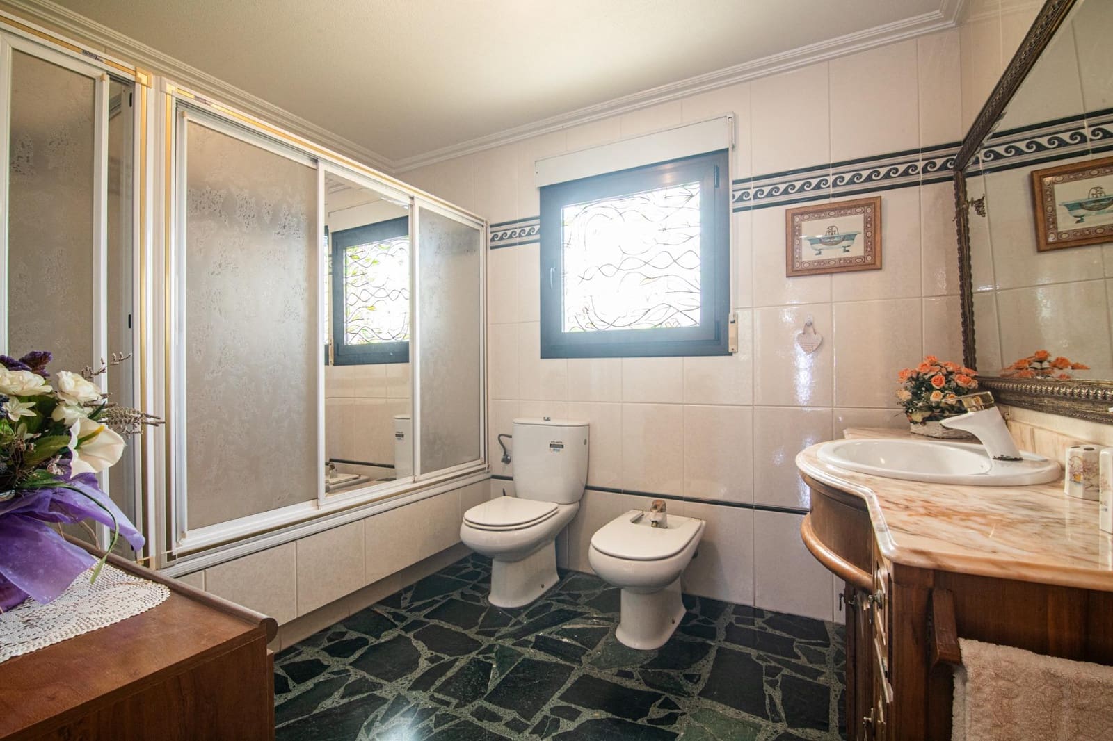 Chalet de 6 habitaciones en Perleta en venta con garaje - 585.000 € (Ref: 9990797)