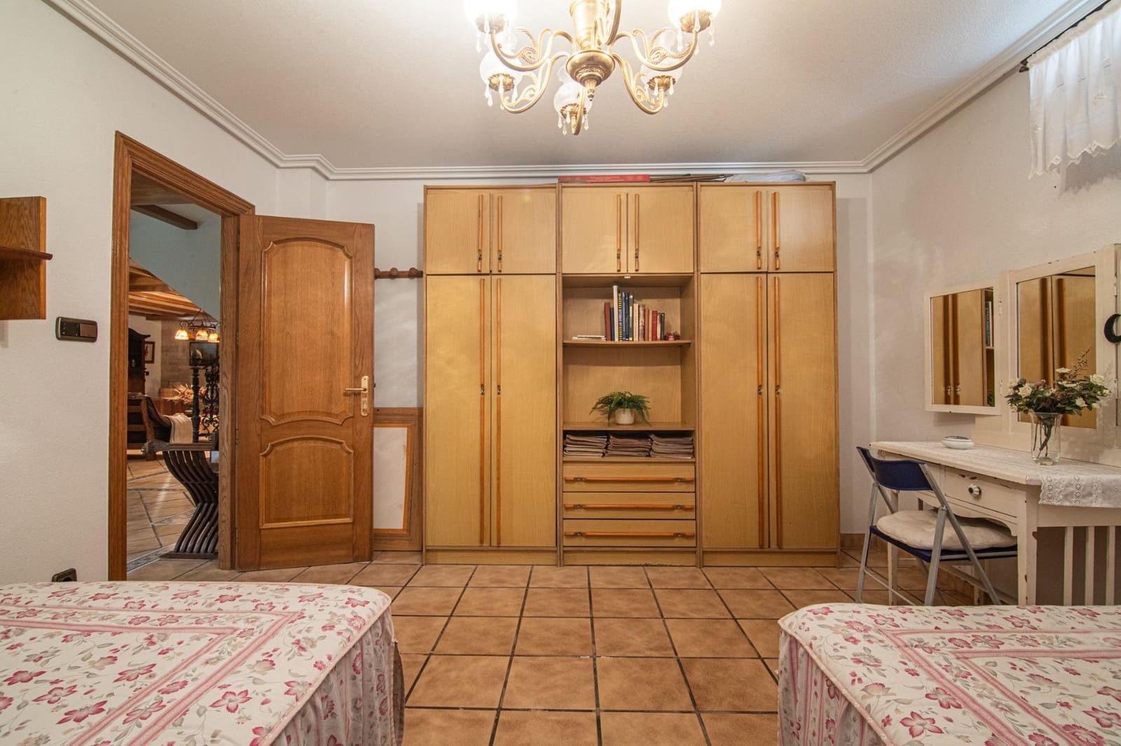 Chalet de 6 habitaciones en Perleta en venta con garaje - 585.000 € (Ref: 9990797)