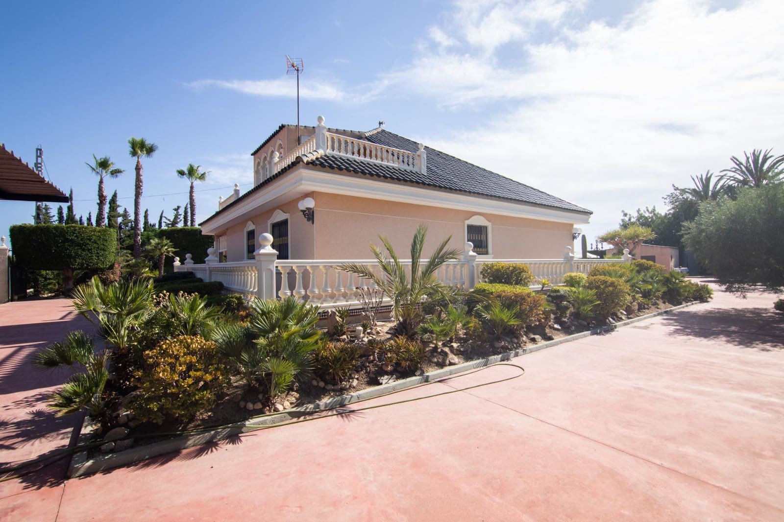 Chalet de 6 habitaciones en Perleta en venta con garaje - 585.000 € (Ref: 9990797)