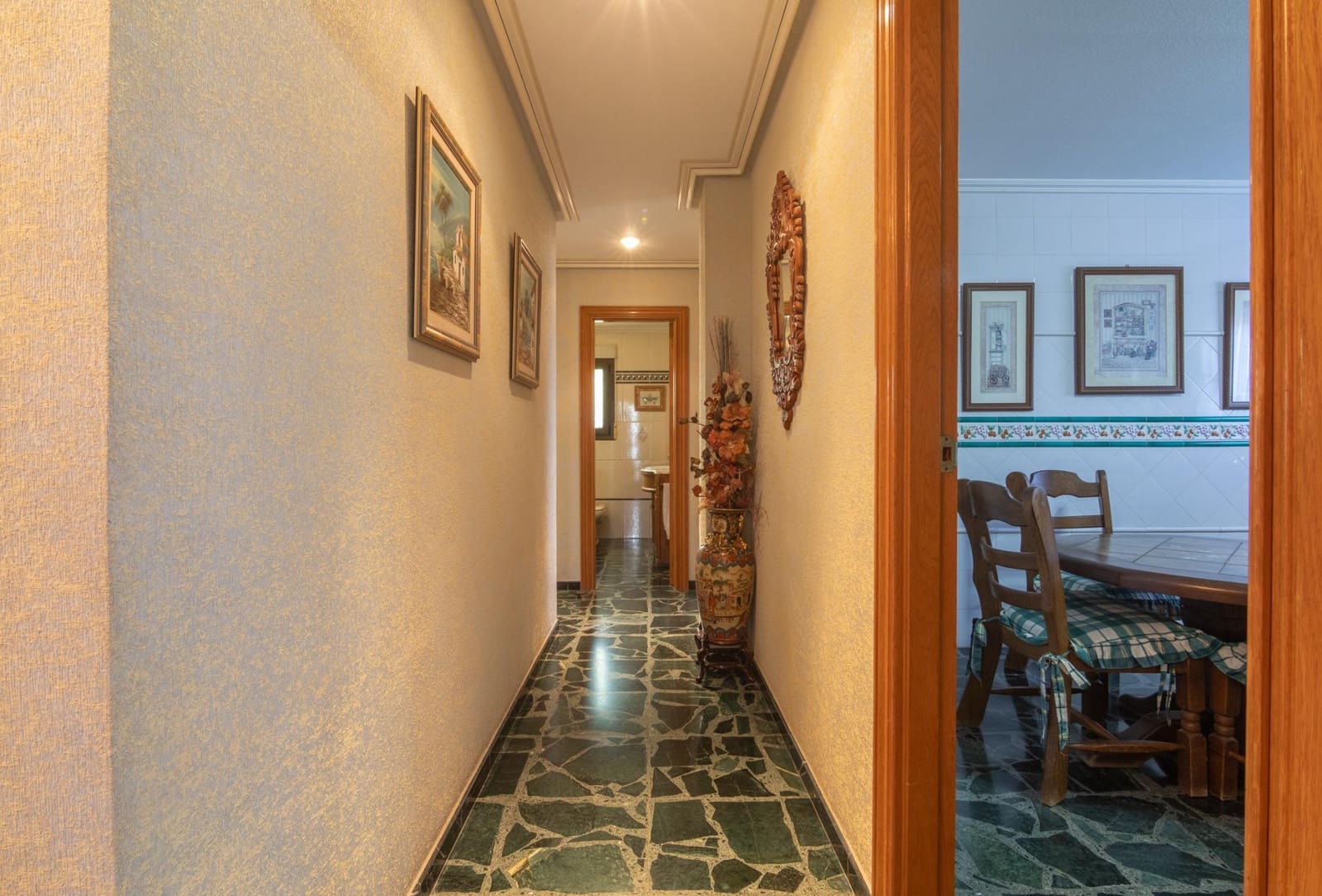 Chalet de 6 habitaciones en Perleta en venta con garaje - 585.000 € (Ref: 9990797)