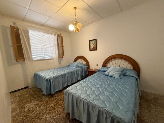 3 bedroom Villa for sale in Aguilas - € 120,000 (Ref: 10010340)