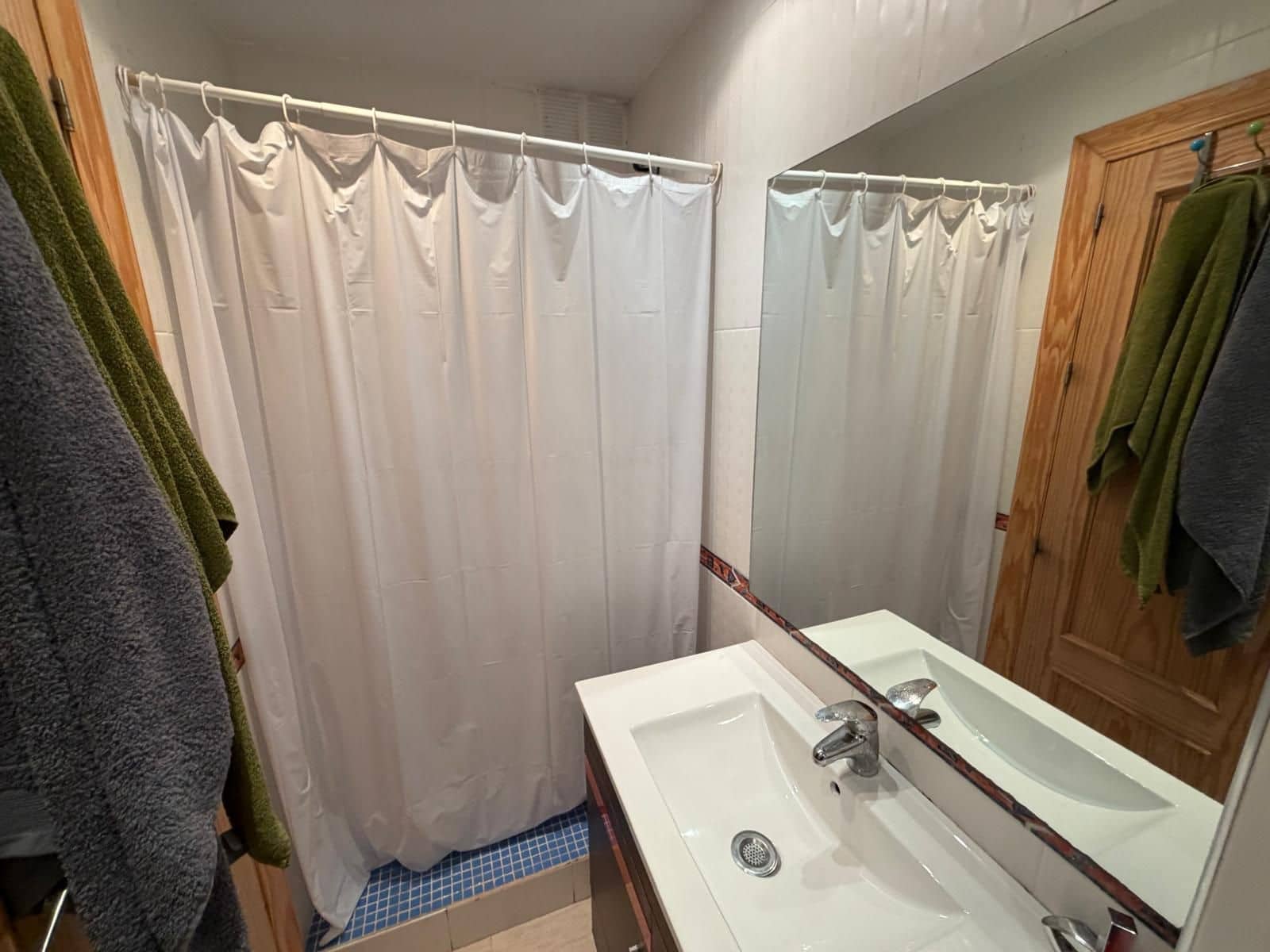 Piso de 3 habitaciones en Aguilas en venta - 130.000 € (Ref: 10010341)