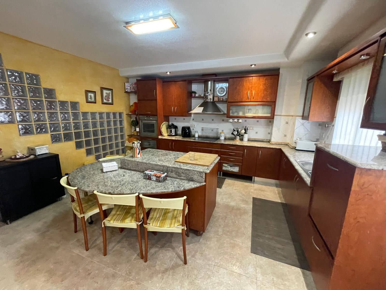 4 chambre Villa/Maison à vendre à Aguilas avec garage - 310 000 € (Ref: 10022000)