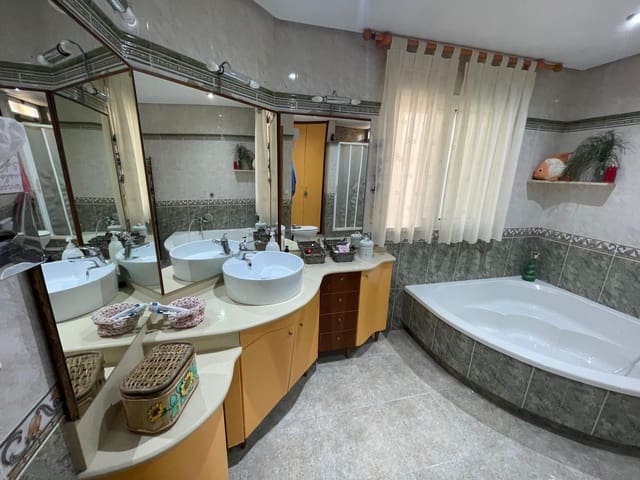 4 chambre Villa/Maison à vendre à Casco Antiguo, Aguilas avec garage - 310 000 € (Ref: 10022000)