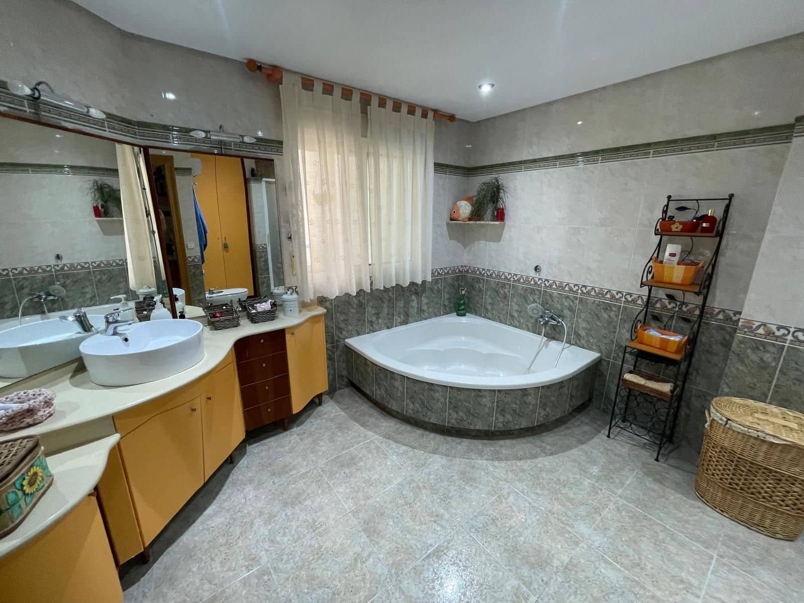 4 chambre Villa/Maison à vendre à Aguilas avec garage - 310 000 € (Ref: 10022000)