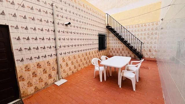 3 quarto Moradia para venda em Casco Antiguo, Aguilas com garagem - 185 000 € (Ref: 10023563)