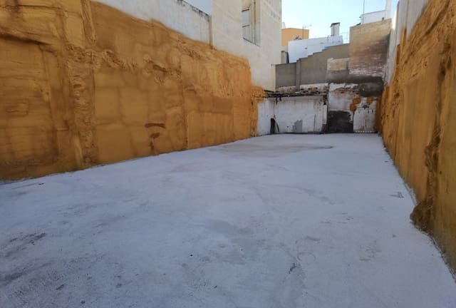 Bouwgrond te koop in Casco Antiguo, Aguilas - € 85.000 (Ref: 10077619)
