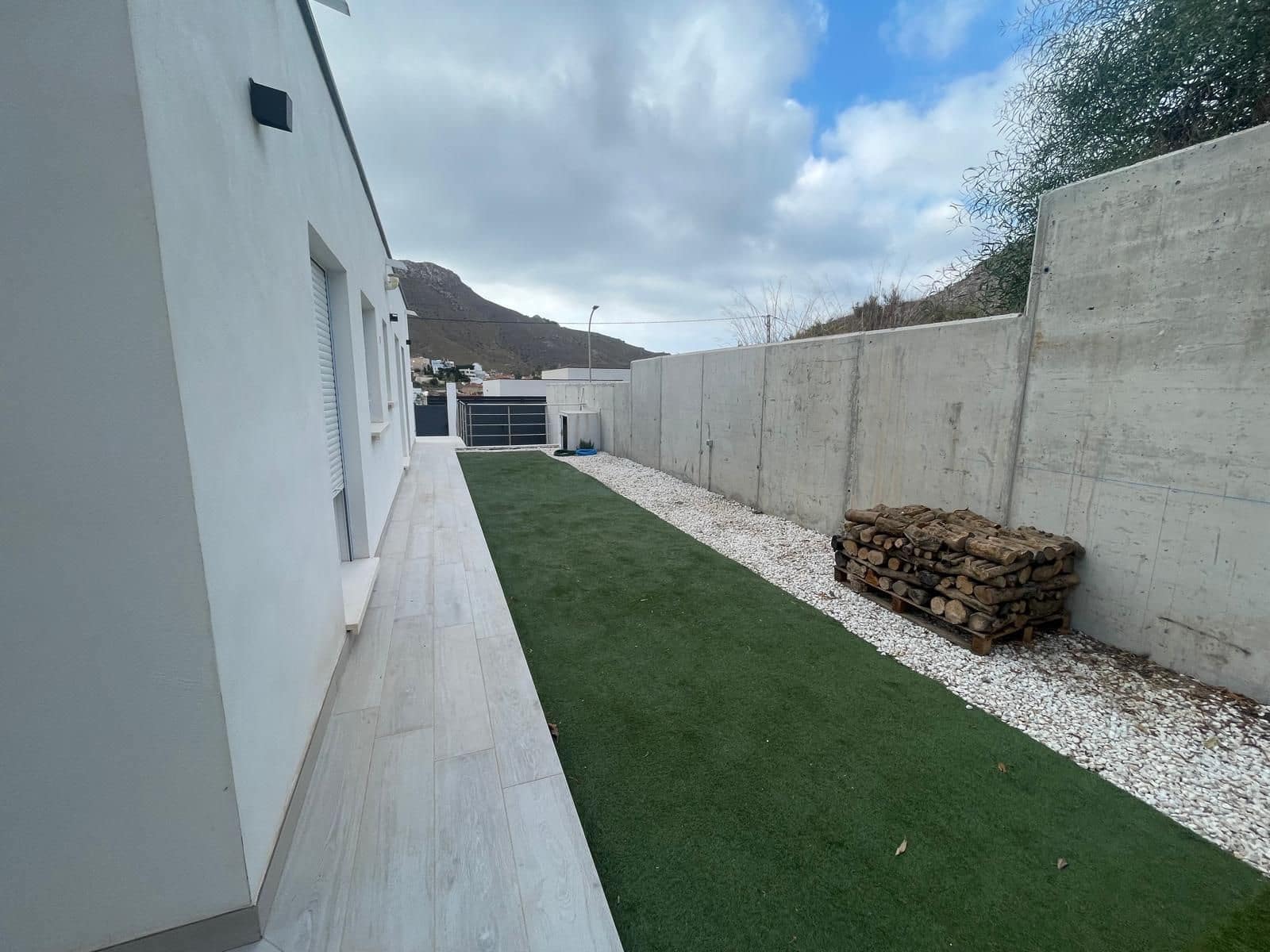 2 chambre Villa/Maison à vendre à Calabardina avec piscine garage - 240 000 € (Ref: 10080458)