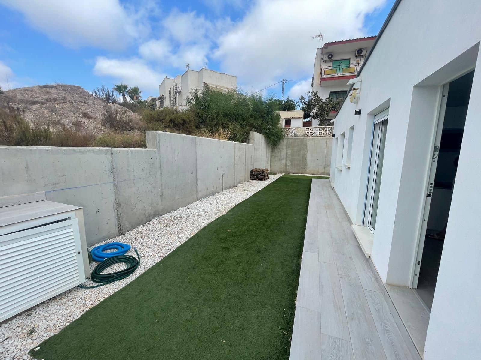 2 chambre Villa/Maison à vendre à Calabardina avec piscine garage - 240 000 € (Ref: 10080458)