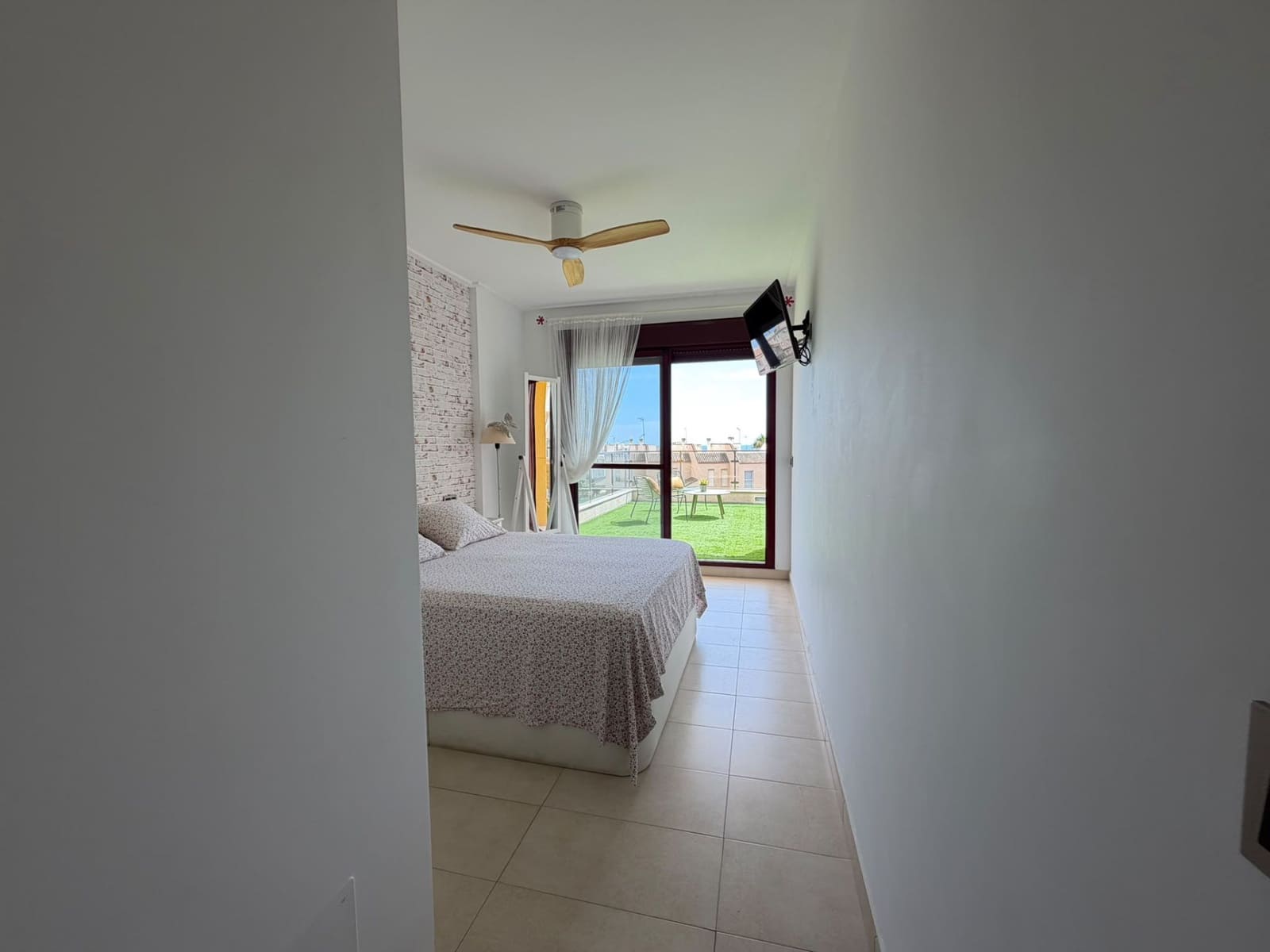 2 bedroom Apartment for rent in Aguilas with pool garage - € 900 (Ref: 10108928)