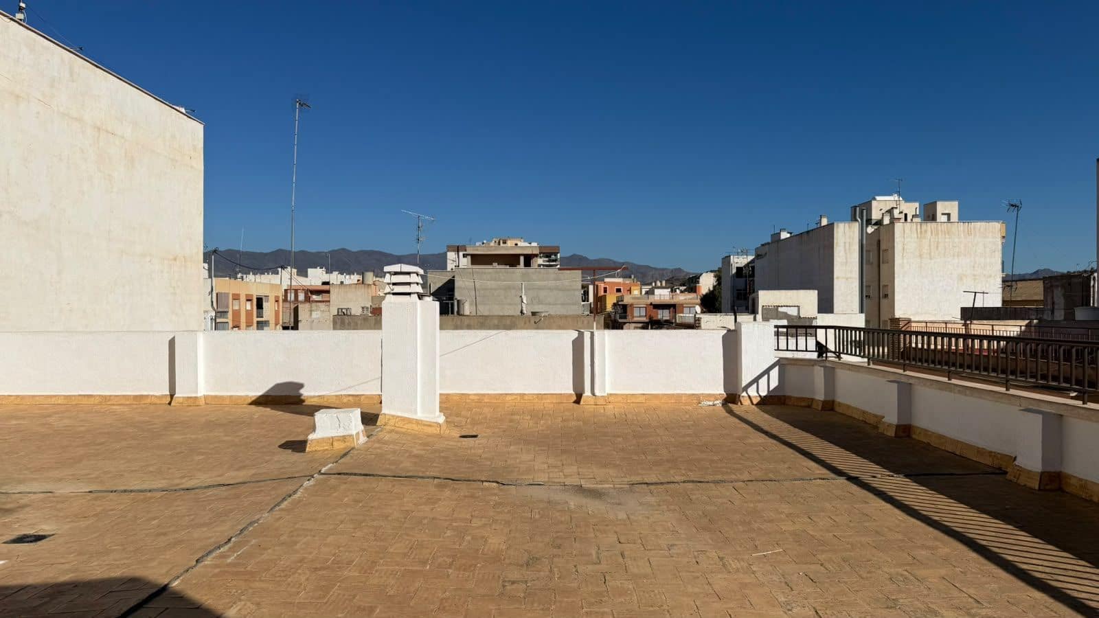 4 Zimmer Villa zu verkaufen in Aguilas mit Garage - 200.000 € (Ref: 10184216)