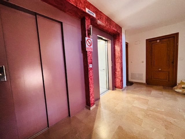 3 soveværelse Lejlighed til salg i Aguilas med garage - € 399.000 (Ref: 9242018)