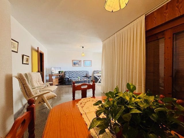 3 soveværelse Lejlighed til salg i Delicias, Aguilas med garage - € 399.000 (Ref: 9242018)