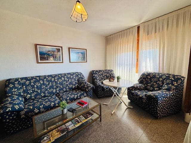 3 soveværelse Lejlighed til salg i Delicias, Aguilas med garage - € 399.000 (Ref: 9242018)