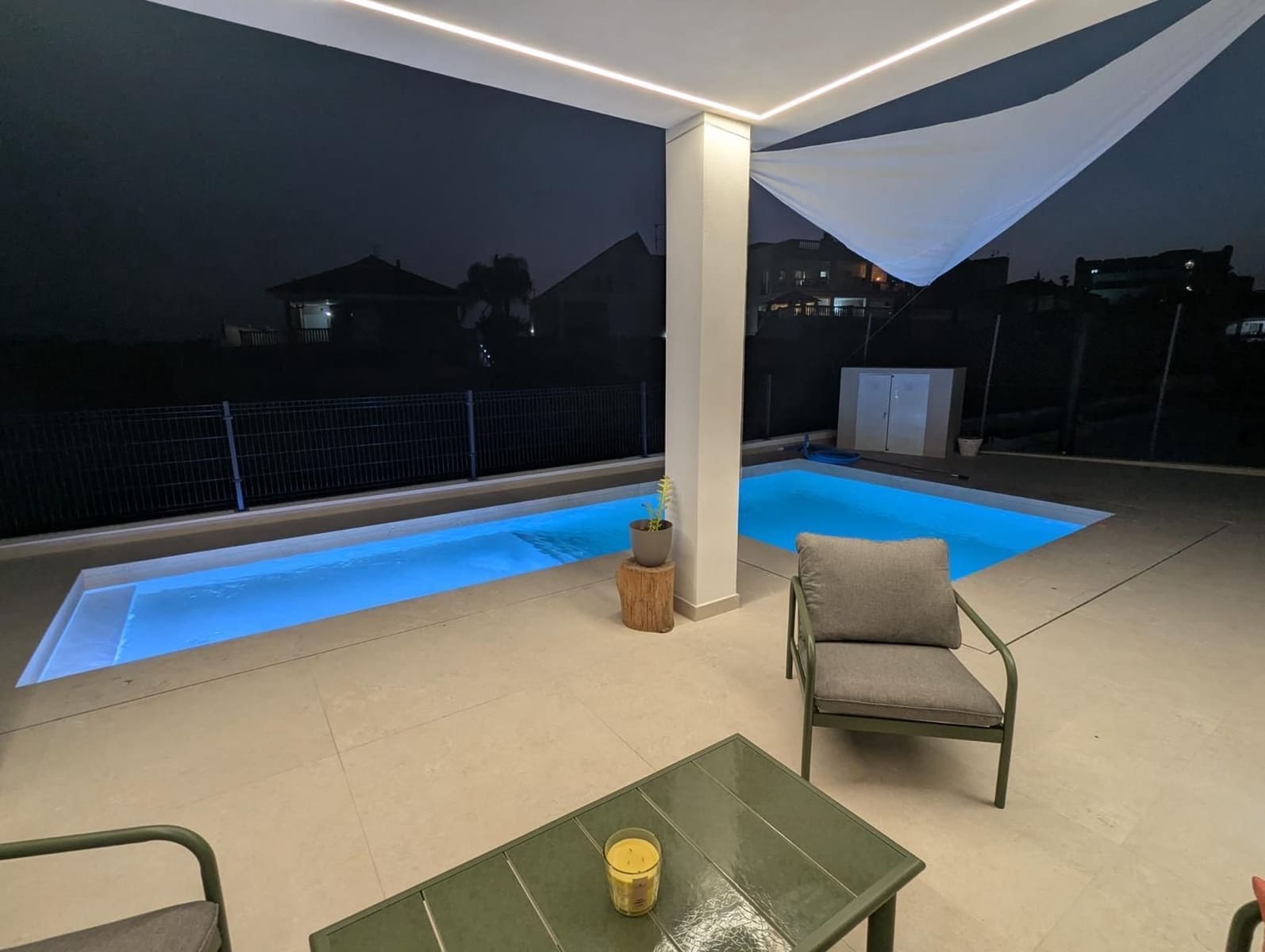 5 bedroom Villa for sale in Calarreona with pool garage - € 495,000 (Ref: 9242024)