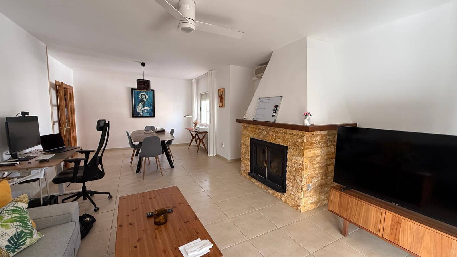 5 bedroom Villa for sale in Calarreona with pool garage - € 495,000 (Ref: 9242024)