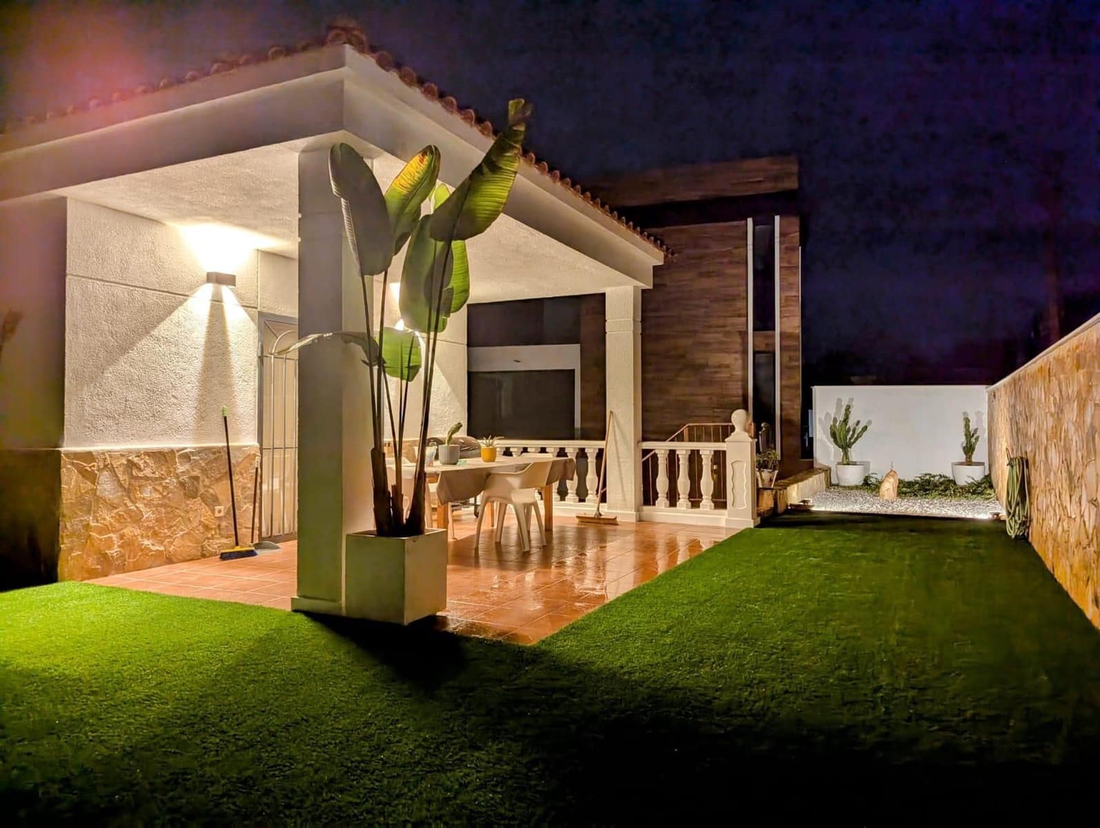 5 bedroom Villa for sale in Calarreona with pool garage - € 495,000 (Ref: 9242024)