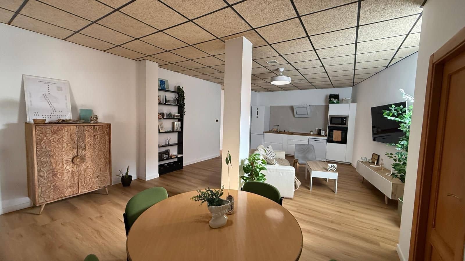 5 bedroom Villa for sale in Calarreona with pool garage - € 495,000 (Ref: 9242024)