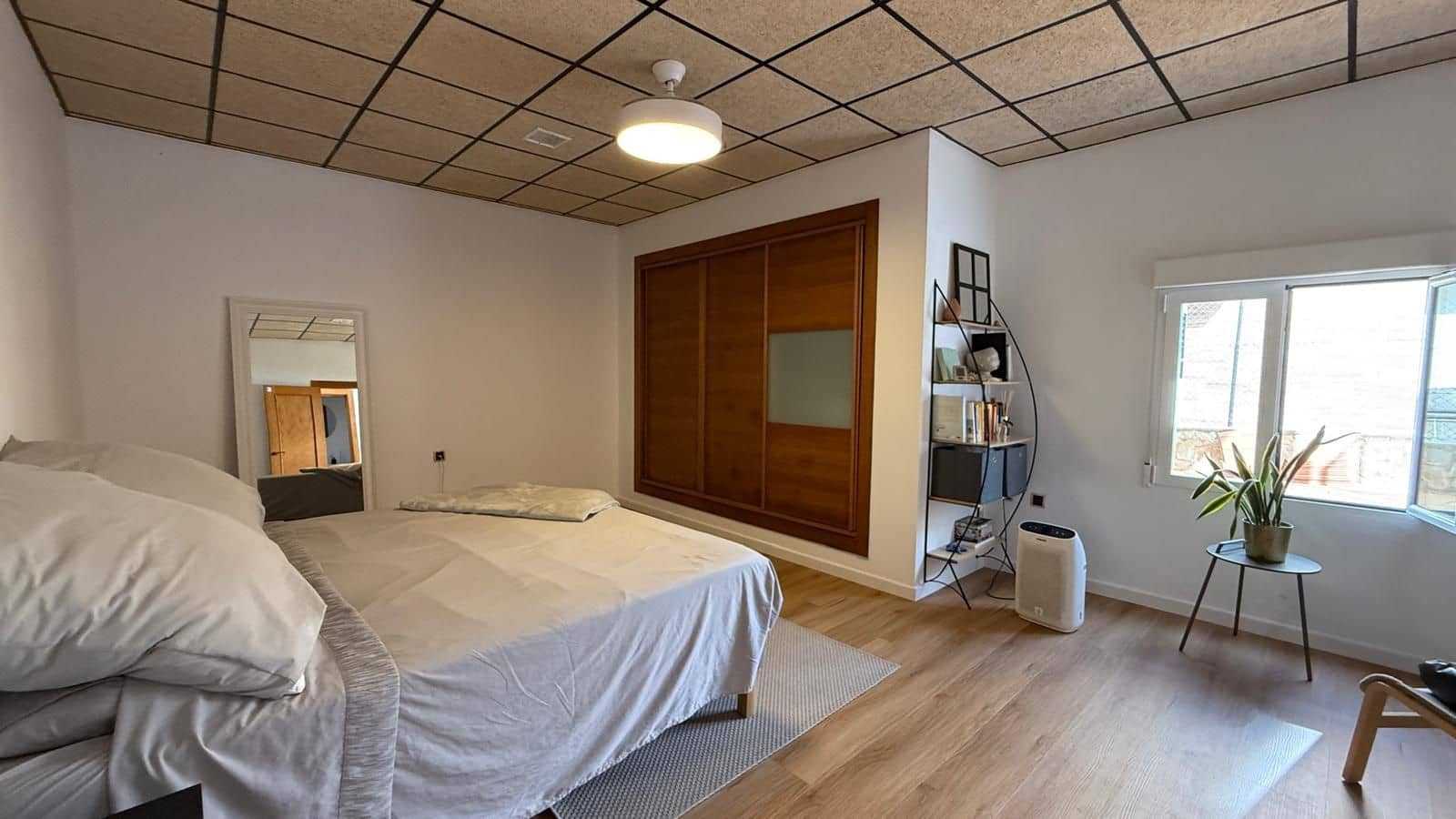 5 bedroom Villa for sale in Calarreona with pool garage - € 495,000 (Ref: 9242024)