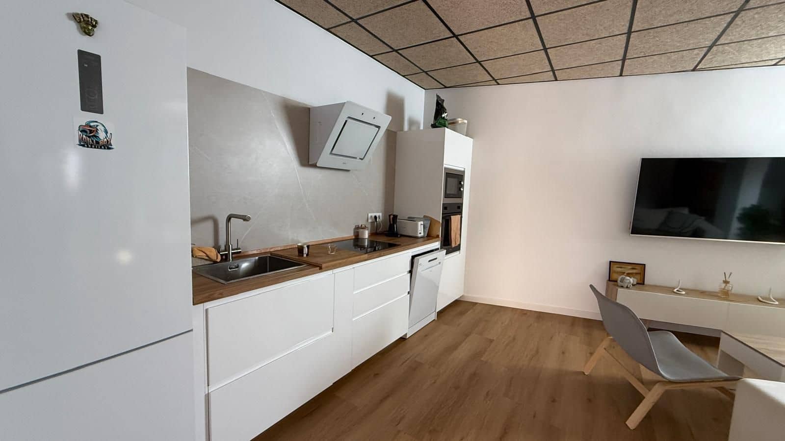 5 bedroom Villa for sale in Calarreona with pool garage - € 495,000 (Ref: 9242024)