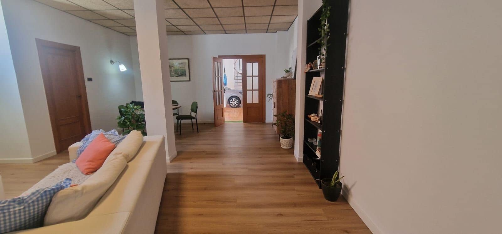 5 bedroom Villa for sale in Calarreona with pool garage - € 495,000 (Ref: 9242024)