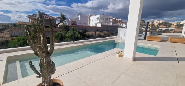 5 chambre Villa/Maison à vendre à Calarreona, Aguilas avec piscine garage - 495 000 € (Ref: 9242024)