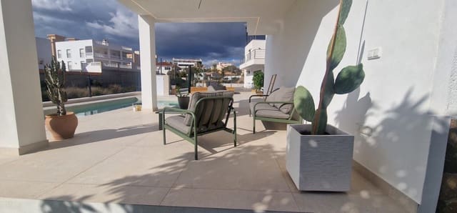 5 chambre Villa/Maison à vendre à Calarreona, Aguilas avec piscine garage - 495 000 € (Ref: 9242024)