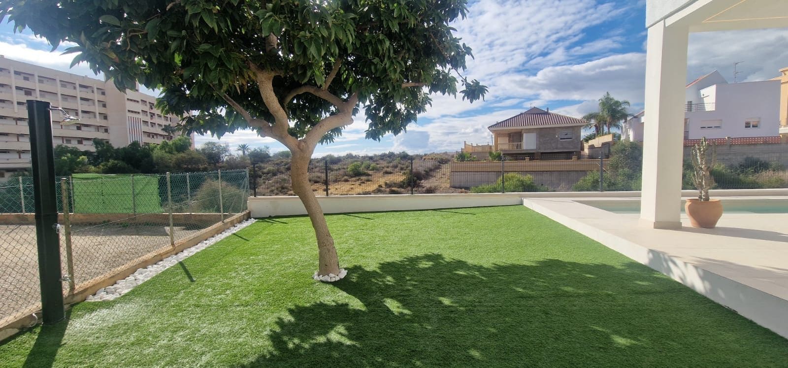 5 bedroom Villa for sale in Calarreona with pool garage - € 495,000 (Ref: 9242024)