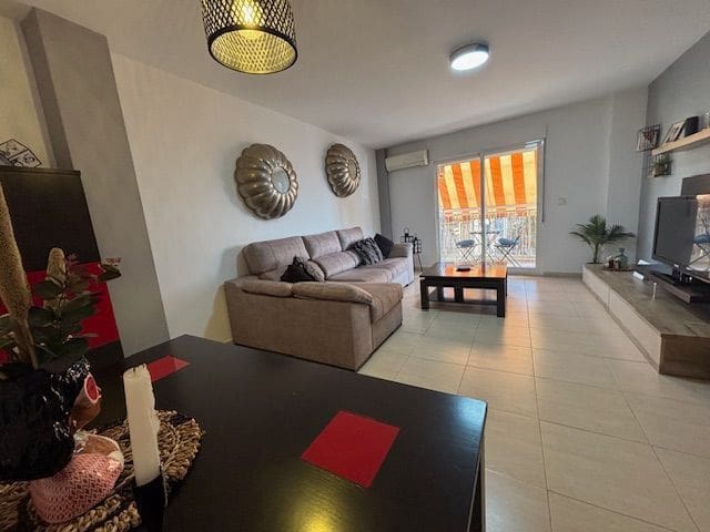 3 soveværelse Lejlighed til salg i Casco Antiguo, Aguilas - € 145.000 (Ref: 9242032)