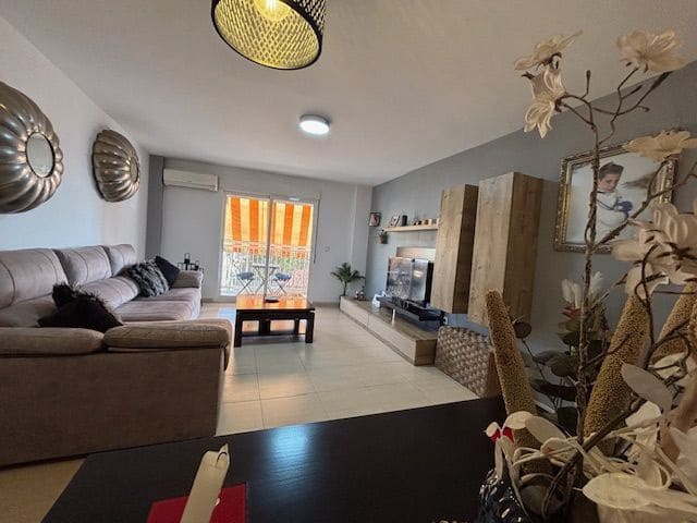 3 soveværelse Lejlighed til salg i Casco Antiguo, Aguilas - € 145.000 (Ref: 9242032)