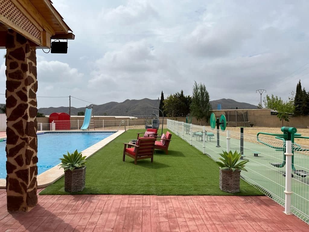 4 bedroom Finca/Country House for sale in Aguilas with pool garage - € 399,000 (Ref: 9242033)