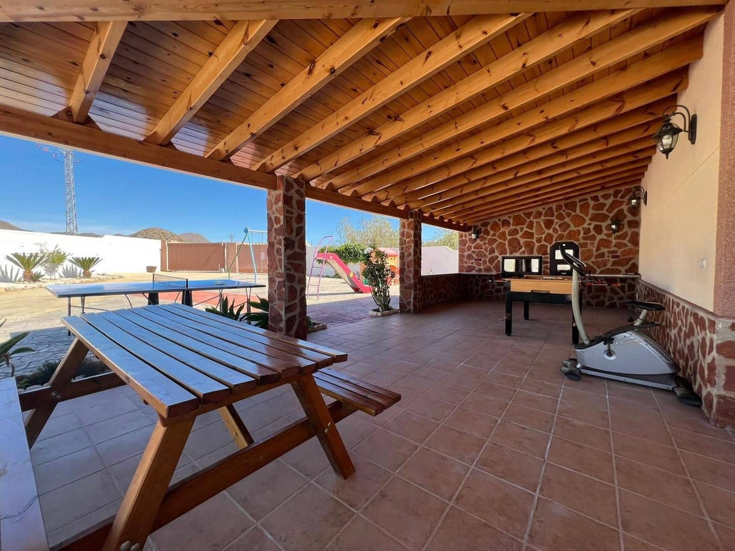 4 bedroom Finca/Country House for sale in Aguilas with pool garage - € 399,000 (Ref: 9242033)