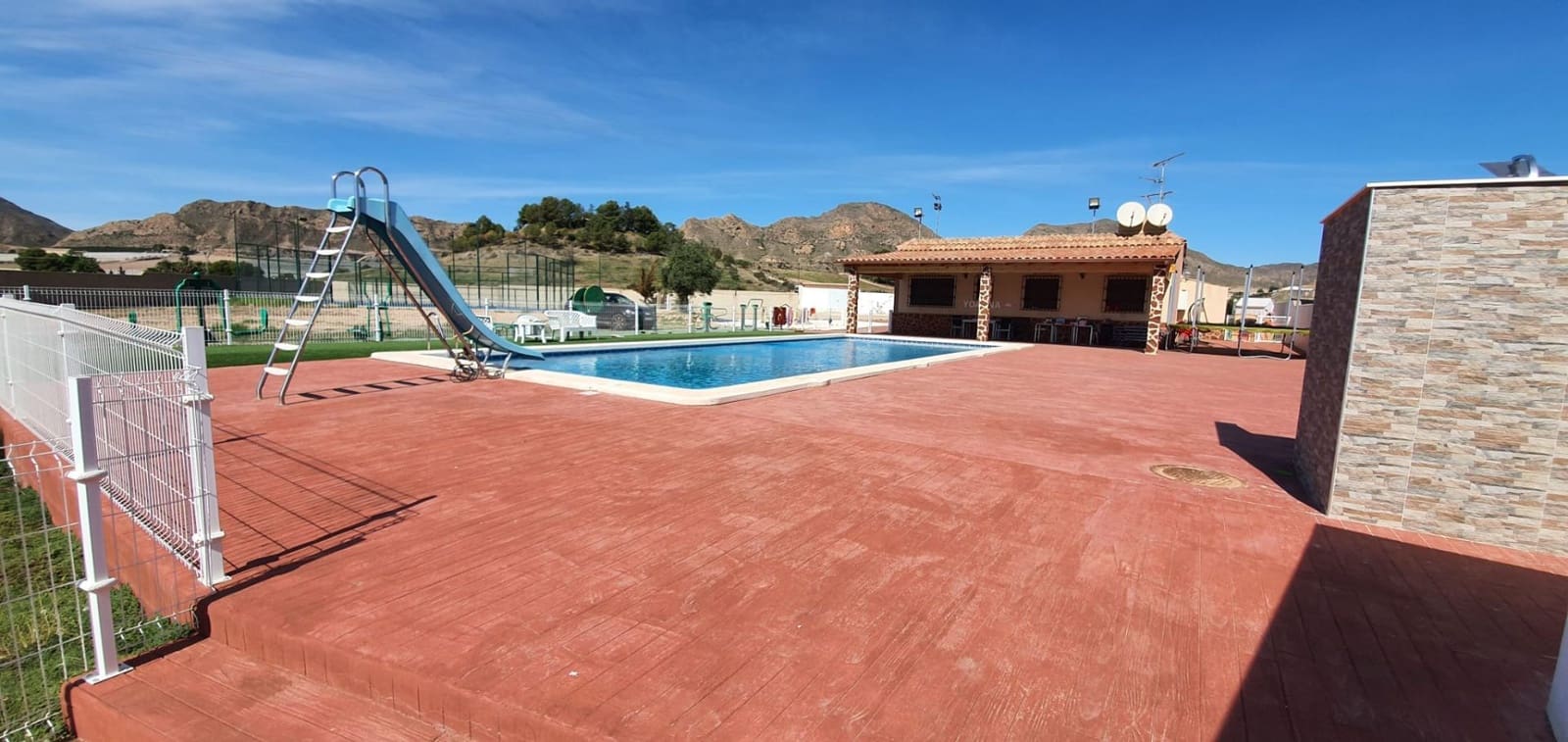 4 bedroom Finca/Country House for sale in Aguilas with pool garage - € 399,000 (Ref: 9242033)