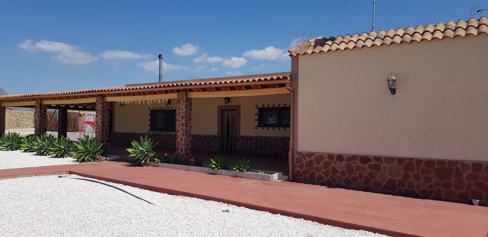 4 bedroom Finca/Country House for sale in Aguilas with pool garage - € 399,000 (Ref: 9242033)