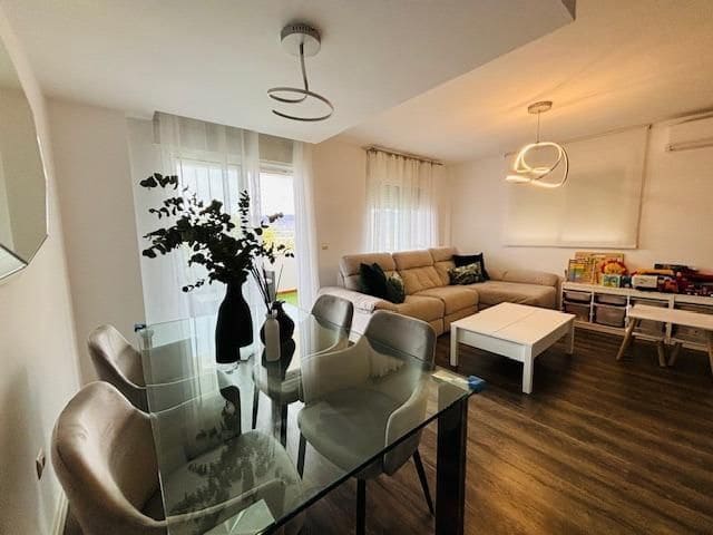 4 sovrum Semi-fristående Villa till salu i Aguilas med garage - 360 000 € (Ref: 9242040)