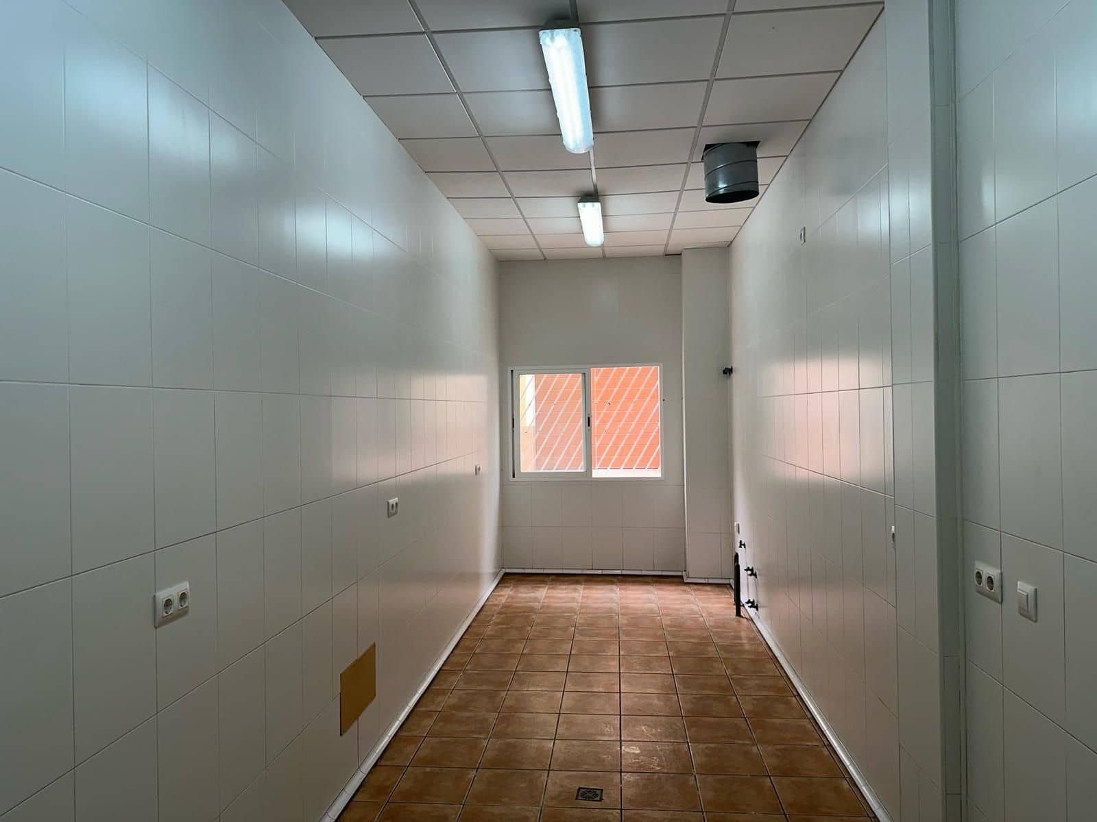 Comercial para venda em Aguilas - 115 000 € (Ref: 9242046)