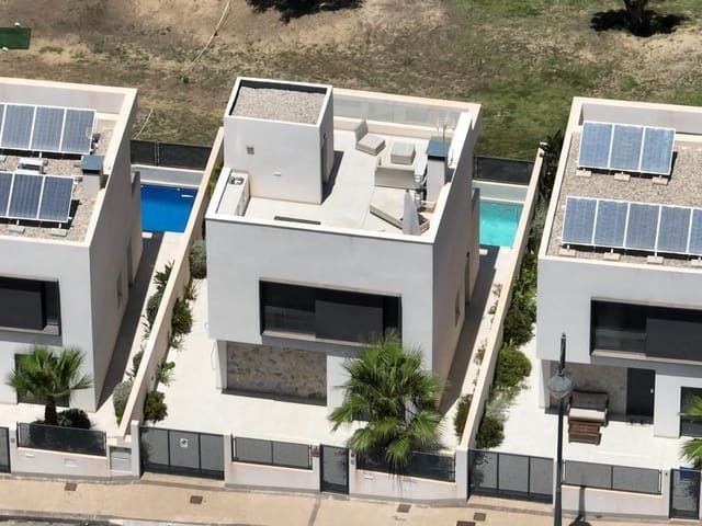 3 bedroom Villa for rent in Aguilas with garage - € 4,000 (Ref: 9242049)