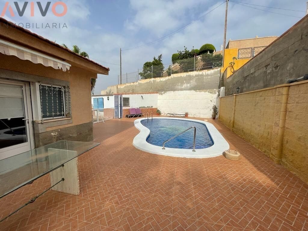 2 soveværelse Villa til salg i Aguilas med garage - € 160.000 (Ref: 9242052)