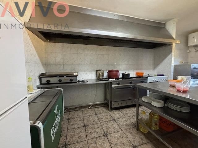 3 bedroom Villa for sale in Pulpi with garage - € 280,000 (Ref: 9242055)