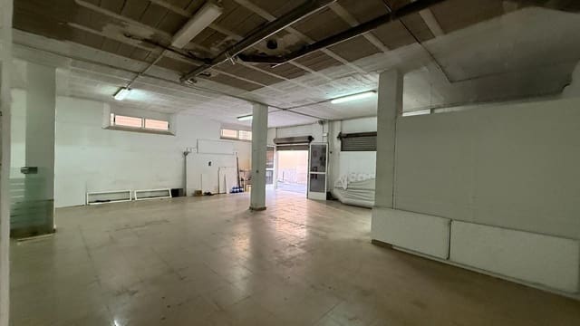 Erhverv til salg i Casco Antiguo, Aguilas med garage - € 95.000 (Ref: 9254723)