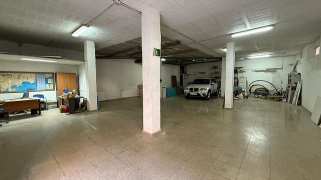 Erhverv til salg i Casco Antiguo, Aguilas med garage - € 95.000 (Ref: 9254723)