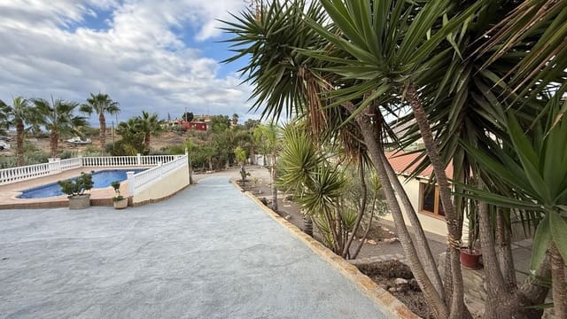 Finca/Casa Rural de 3 habitaciones en Aguilas en venta con piscina garaje - 312.000 € (Ref: 9256770)