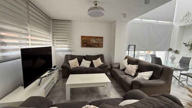 4 soverom Hus til salgs i Aguilas med svømmebasseng garasje - € 450 000 (Ref: 9298995)