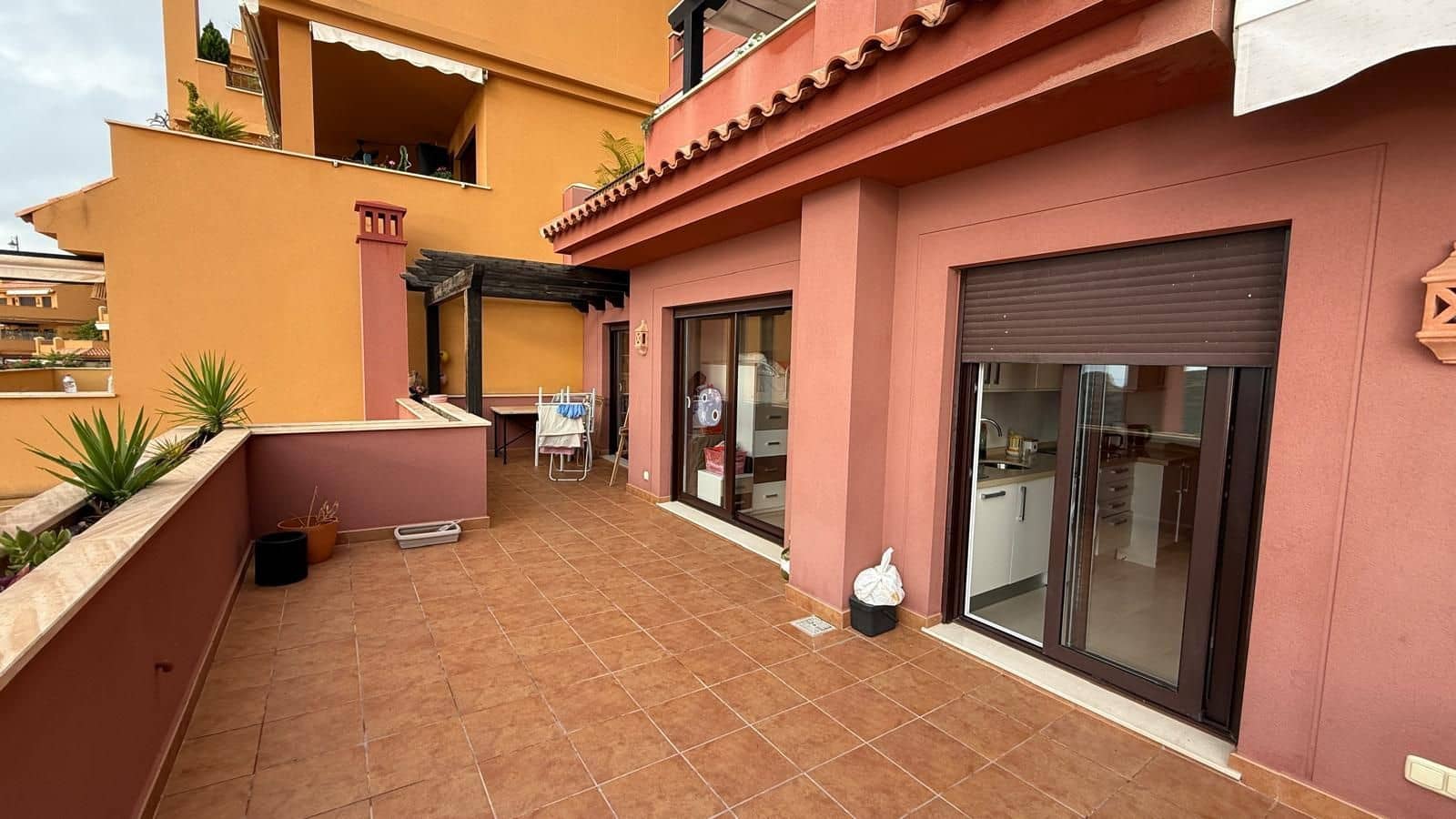 2 bedroom Flat for sale in Aguilas with pool garage - € 330,000 (Ref: 9300521)
